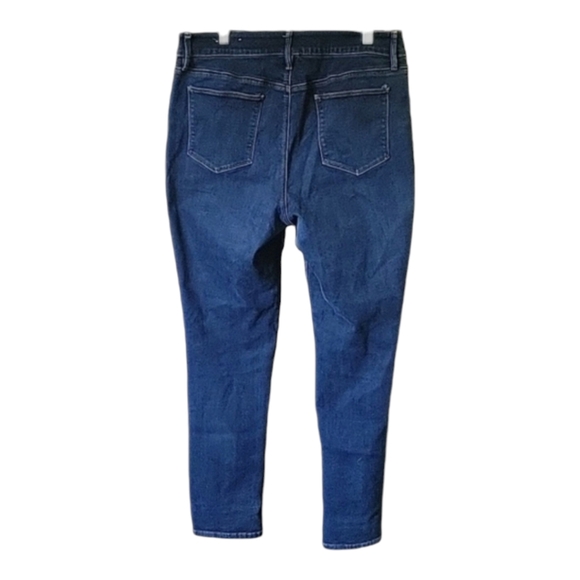 Chico's Skinny Jeans - Size 2 - Picture 6 of 10